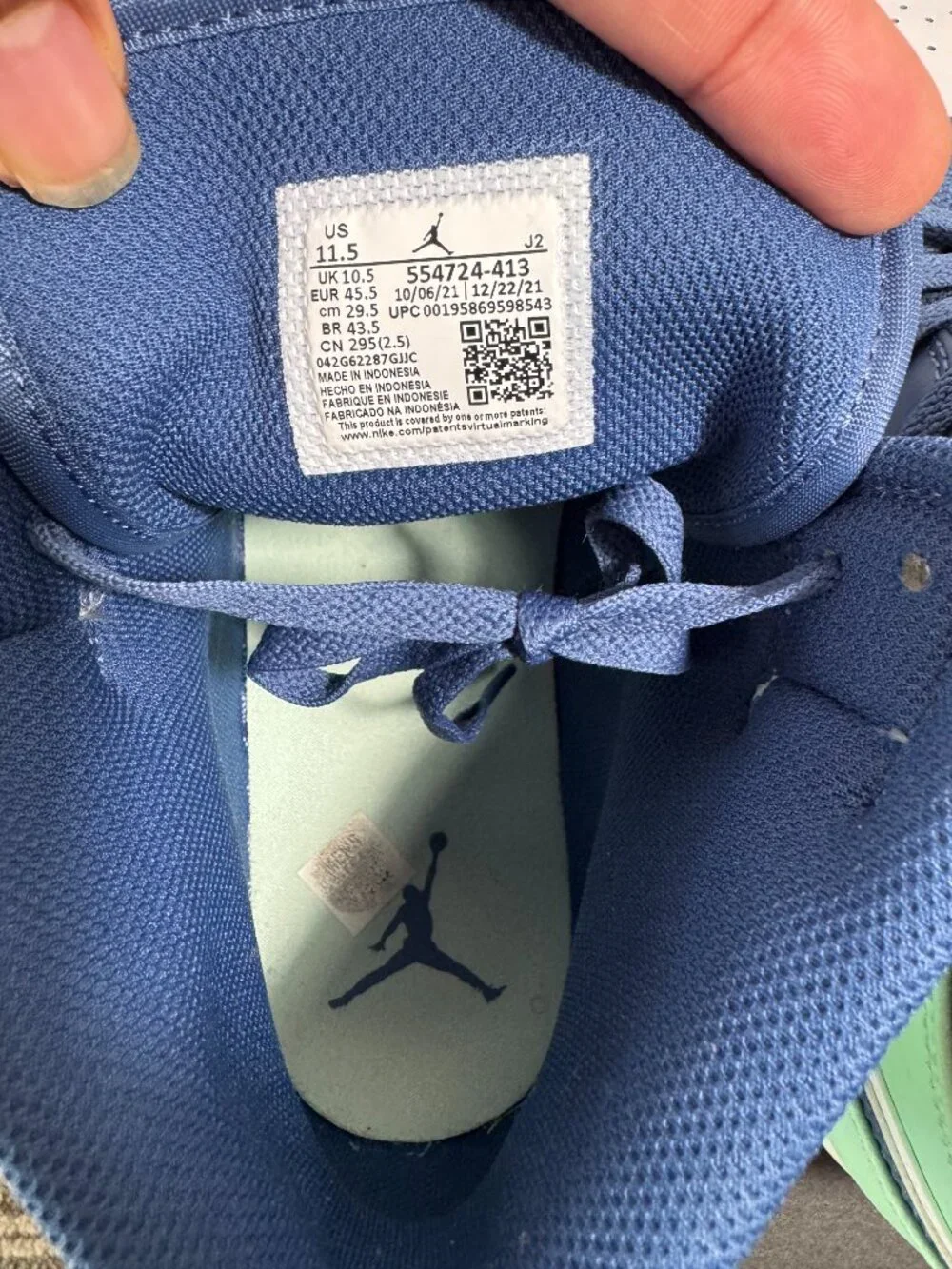 Jordan mid mystic